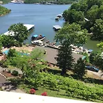Inn At Grand Glaize 