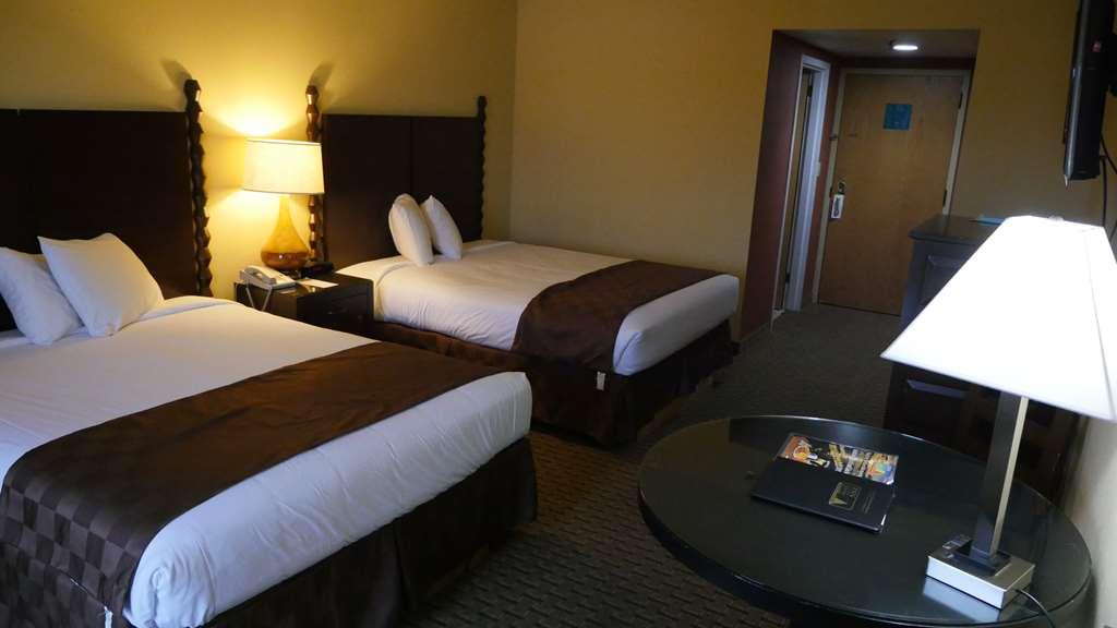 Hotel At Grand Glaize 3*