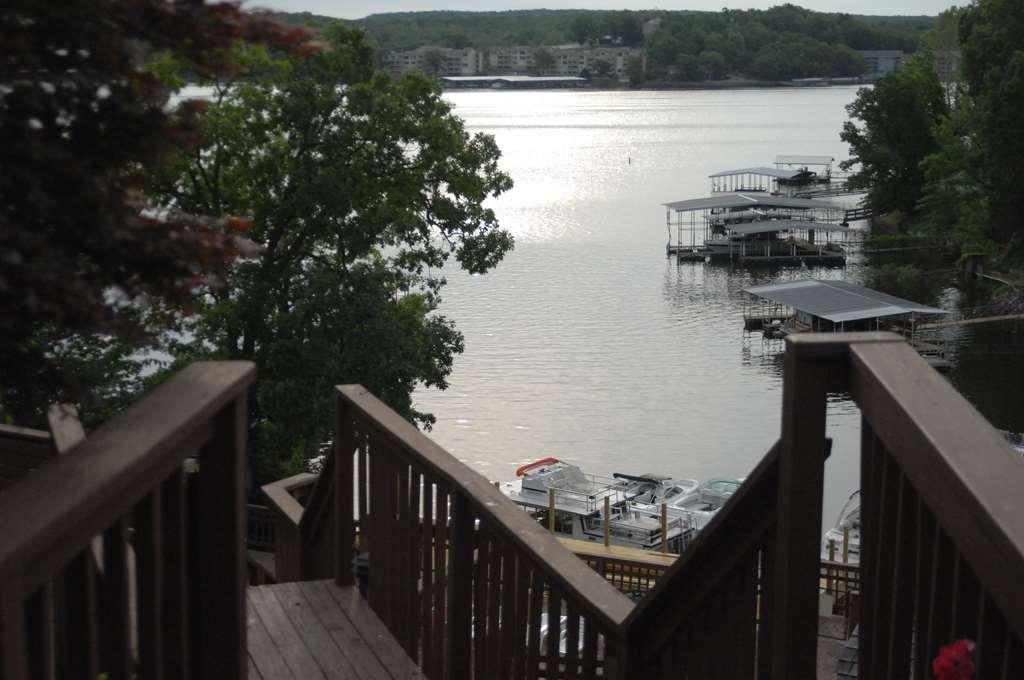Hotel At Grand Glaize 3*